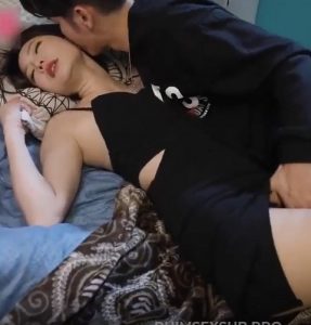 Dứt nhỏ lớp trưởng đang phê đồ