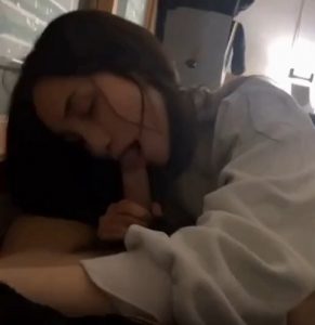 Nhậu say em gái hà nội bú cặc quá thần thánh